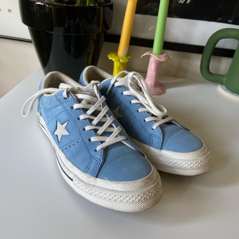 Light Blue Converse One Star size 7.5 women’s